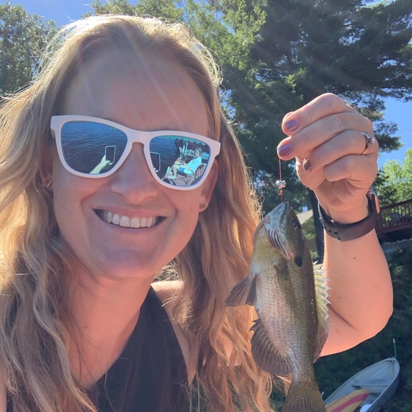 Meet your Posher, Kristy - Picture 2 of 11